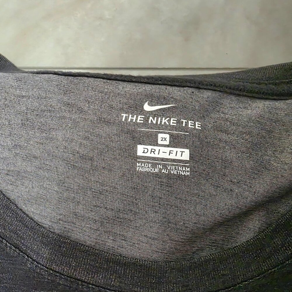 Nike 3 Pack: Women's Plus Dri-Fit T-Shirt 2X - Picture 5 of 5